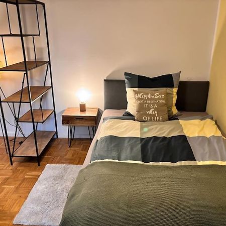 Stilvoll Mitten Neu-Isenburg Extérieur photo